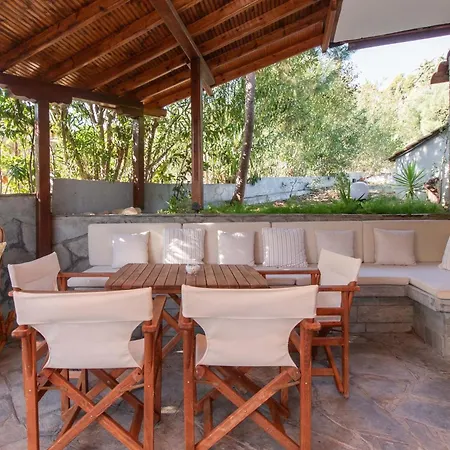 Green, White & By Dimitrios Ballas In Kriopigi, Halkidiki, Greece Dom wakacyjny Kriopigi