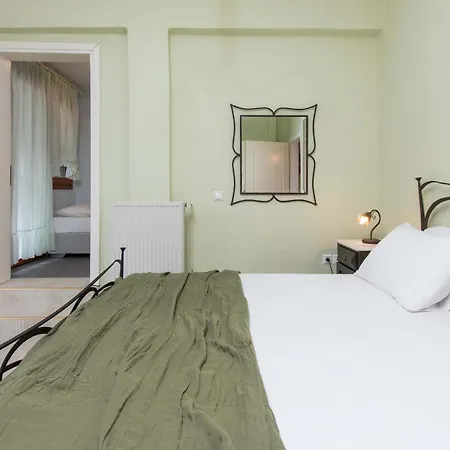 Green, White & By Dimitrios Ballas In Kriopigi, Halkidiki, Greece بيت للعطل